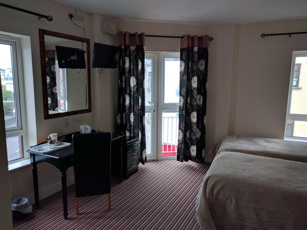 Galway Arms Inn Buitenkant foto